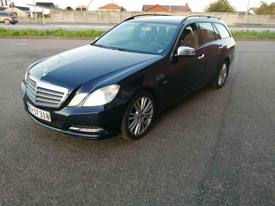 Mercedes E200 2,2 CDi Avantgarde stc. aut. BE 5d