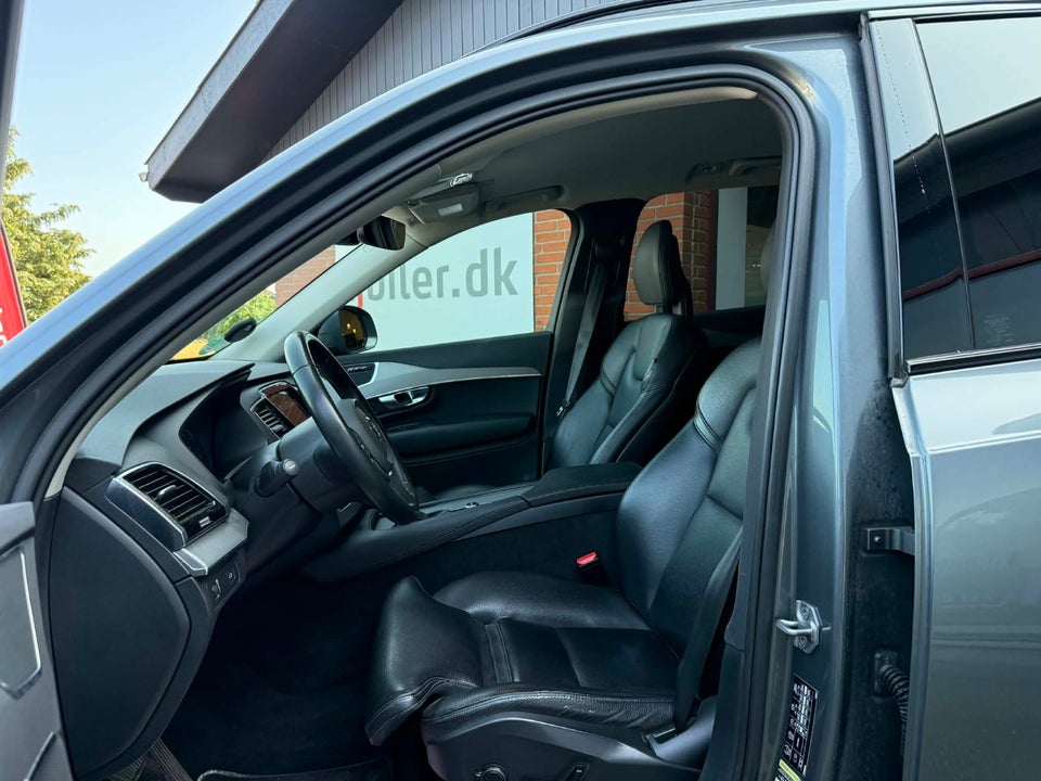 Volvo XC90 2,0 D5 235 Inscription aut. AWD 7prs 5d