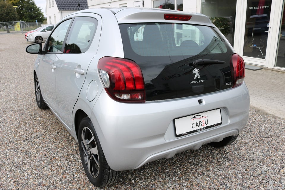 Peugeot 108 1,0 e-VTi 72 Infinity 5d