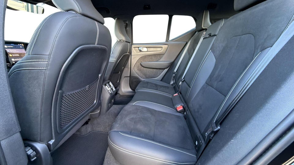 Volvo XC40 P6 ReCharge Plus 5d