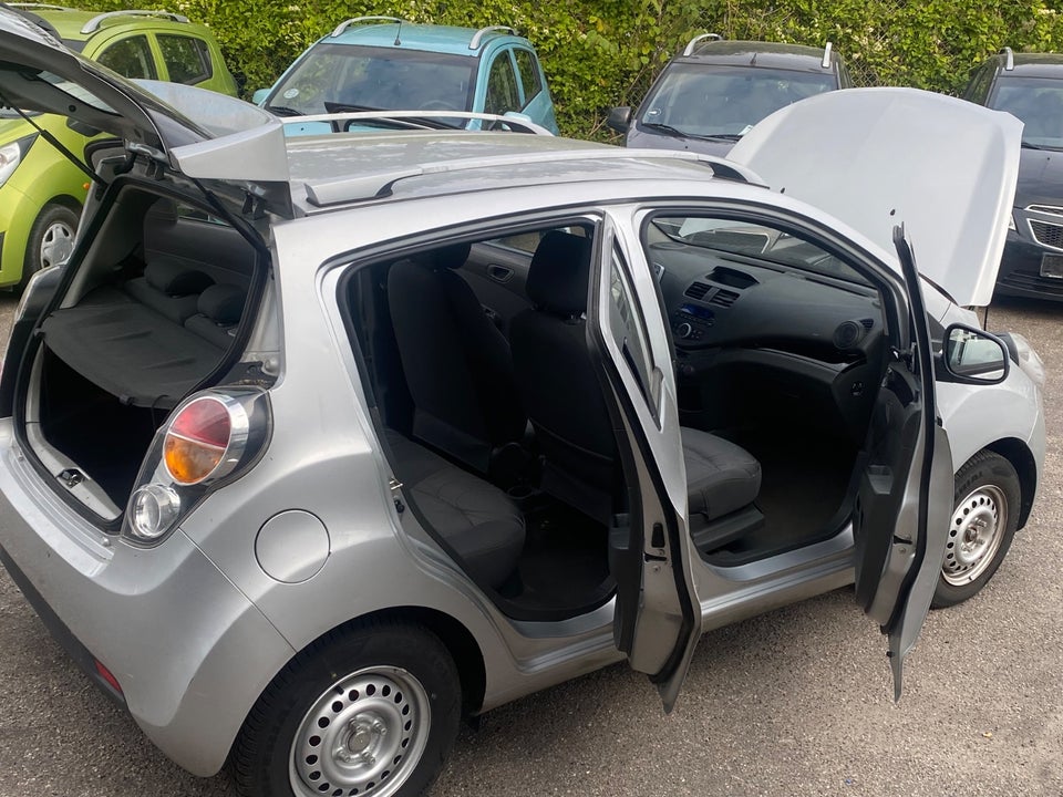 Chevrolet Spark 1,0 LT 5d