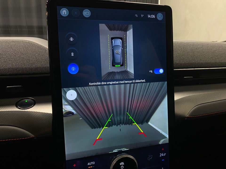 Ford Mustang Mach-E 88 First Edition Extended Range AWD 5d