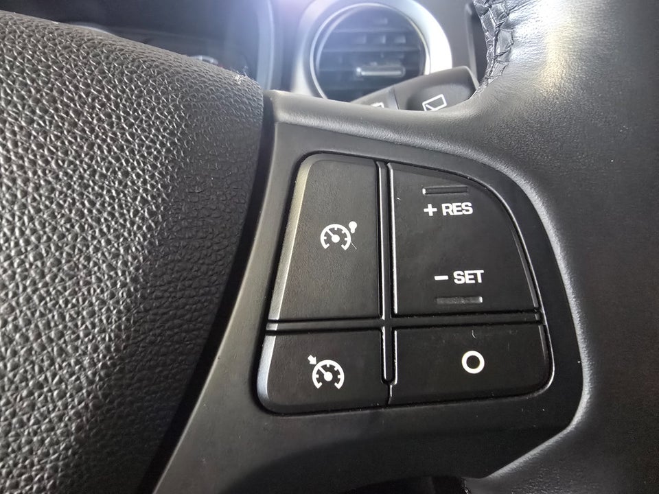 Hyundai i10 1,0 Trend 5d