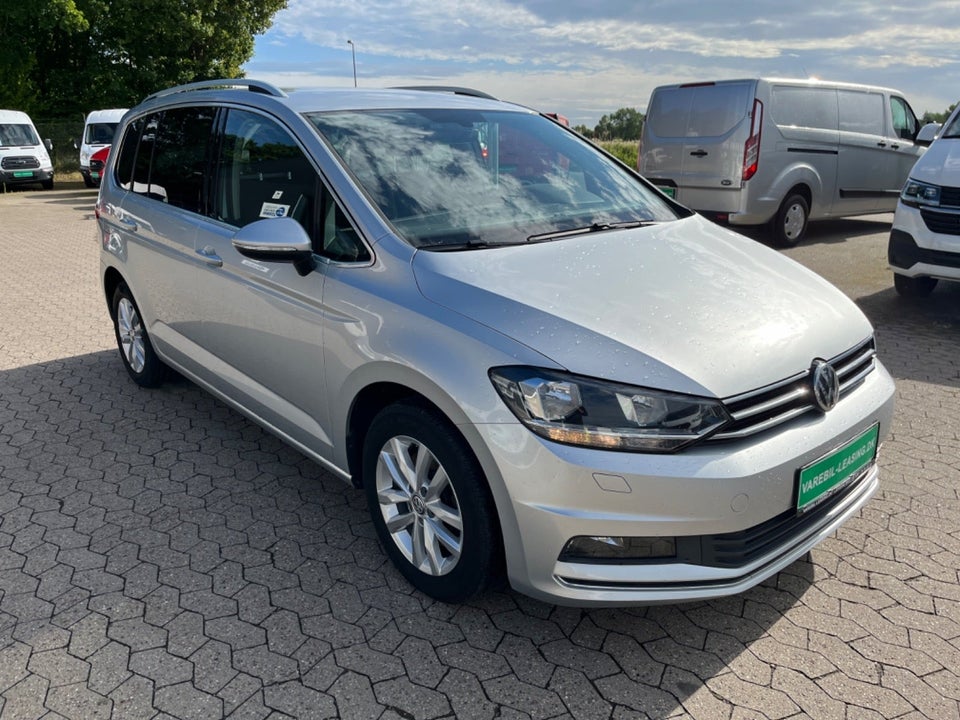 VW Touran 2,0 TDi 150 Highline DSG Van 5d