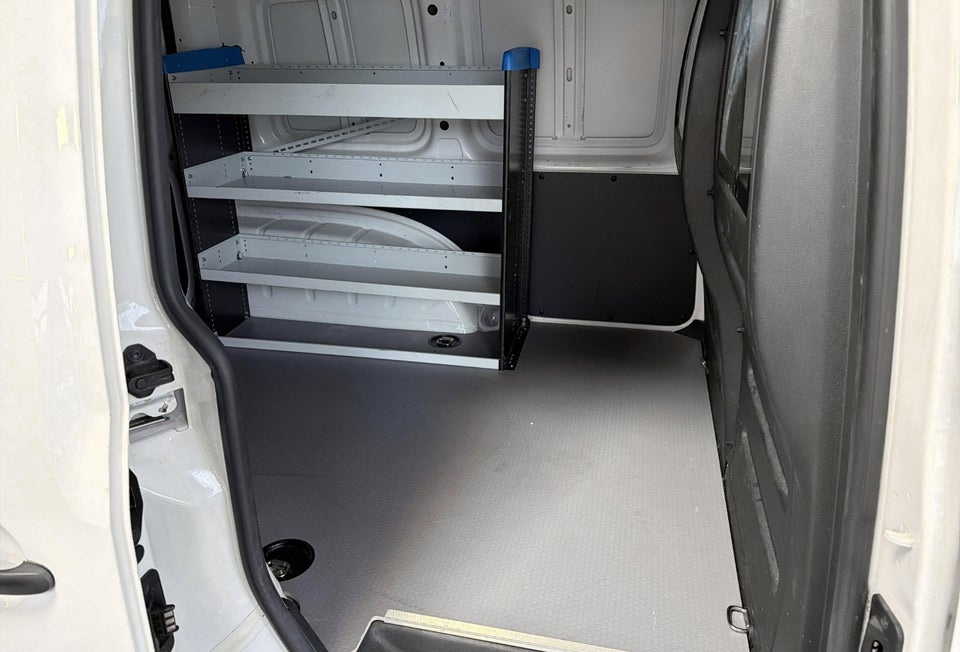 VW Caddy Maxi 2,0 TDi 102 DSG BMT Van 4d