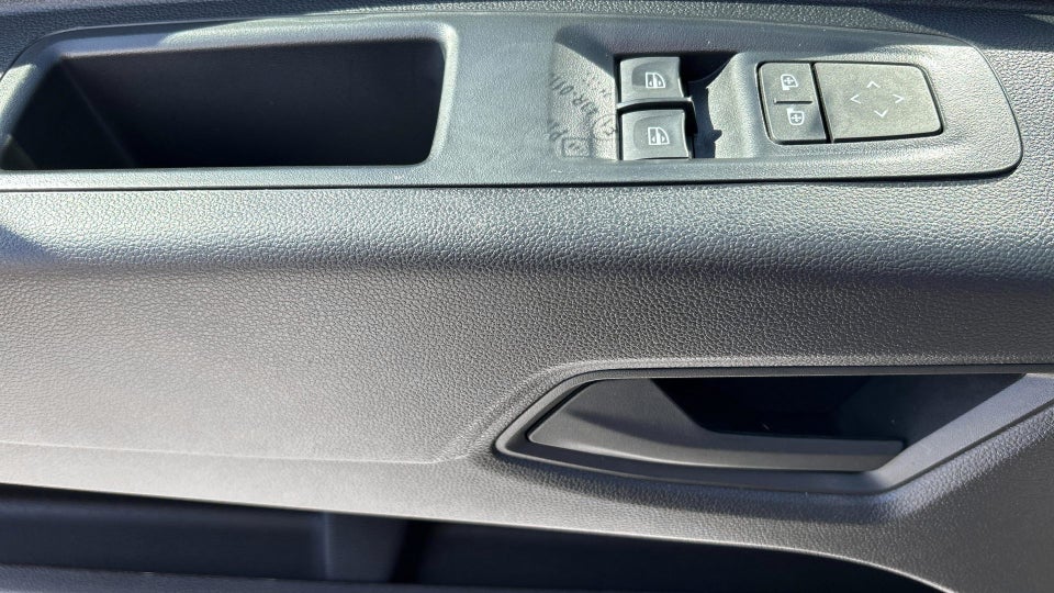 Renault Master V T33 2,0 dCi 130 L2H2 Kassevogn Tekno