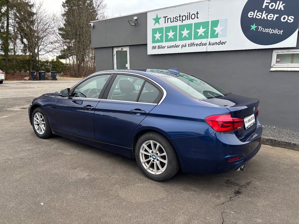 BMW 320i 2,0 aut. 4d