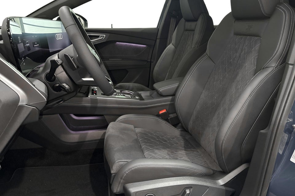 Audi Q4 e-tron performance 5d