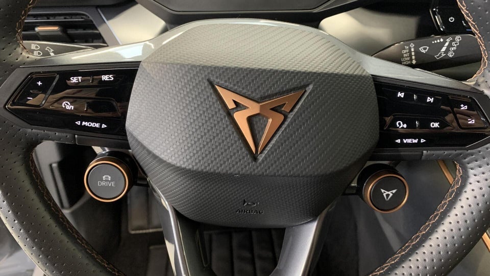 Cupra Born 58 e-Boost Dinamica Pack 5d