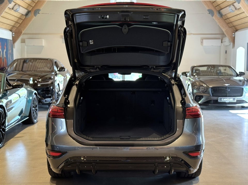 Audi S6 e-tron Avant quattro 5d