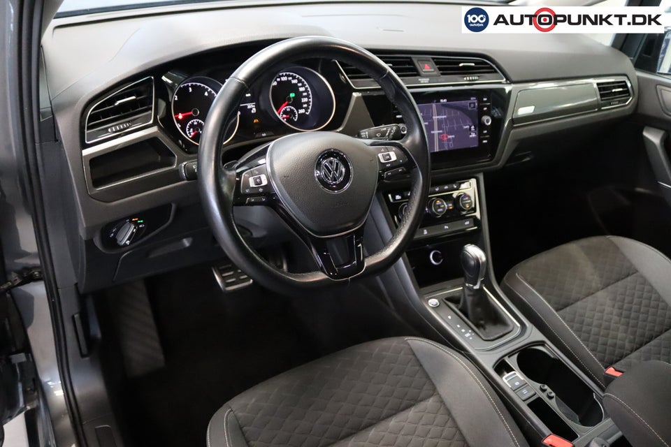 VW Touran 1,6 TDi 115 Comfortline Connect DSG 7prs 5d