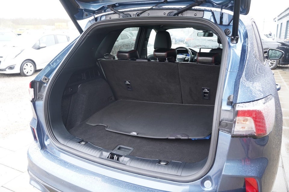 Ford Kuga 2,5 PHEV ST-Line X CVT 5d