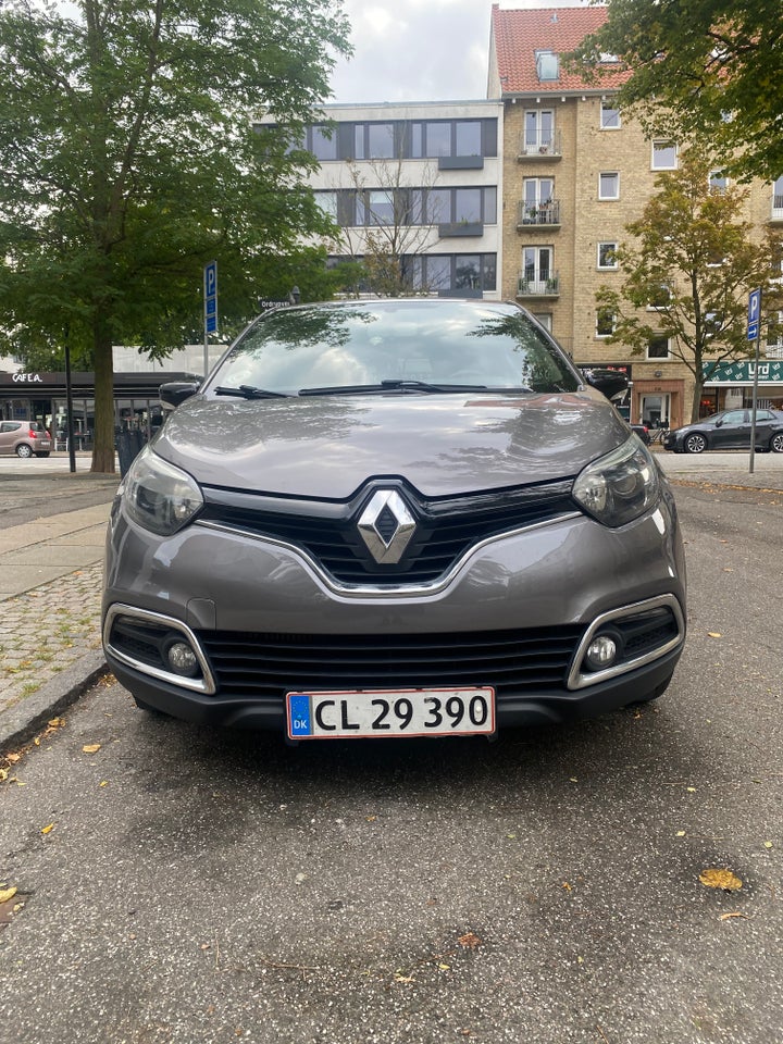 Renault Captur 1,5 dCi 90 Expression EDC 5d