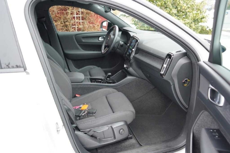 Volvo XC40 P8 ReCharge Twin Plus 5d