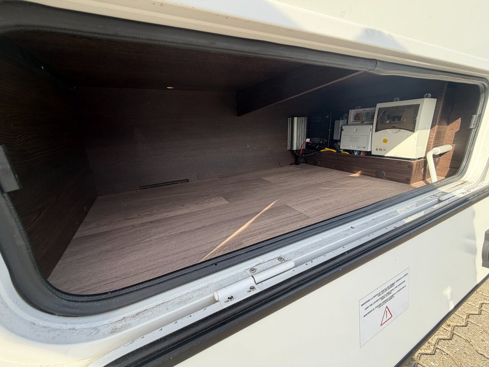 Benimar Tessoro 2,0 T 481 aut. 3d