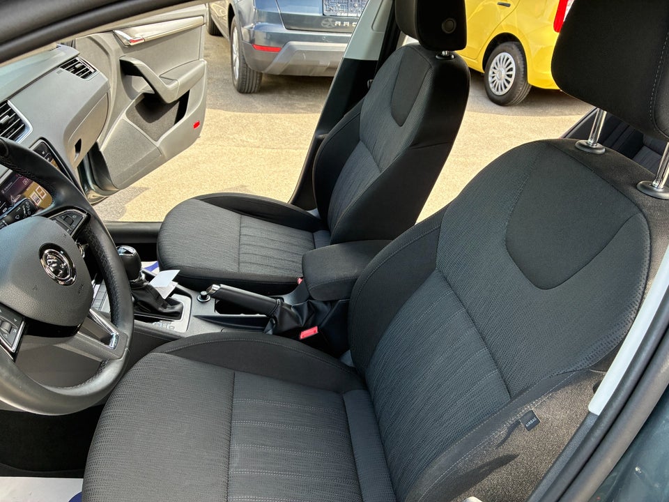 Skoda Octavia 1,0 TSi 115 Style Combi DSG 5d