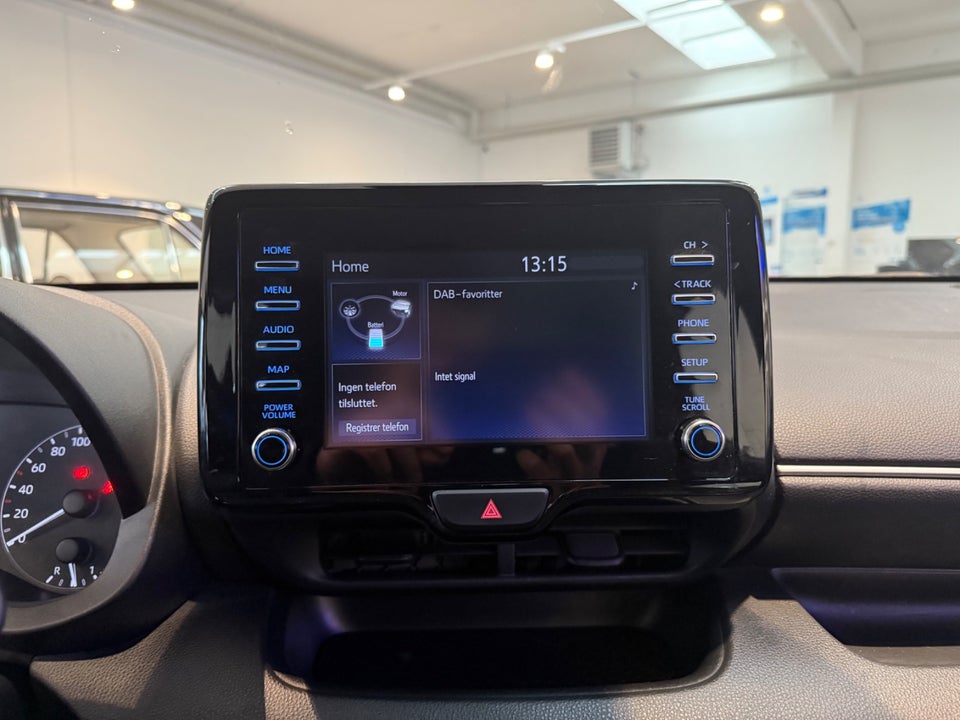 Toyota Yaris 1,5 Hybrid H1 e-CVT 5d