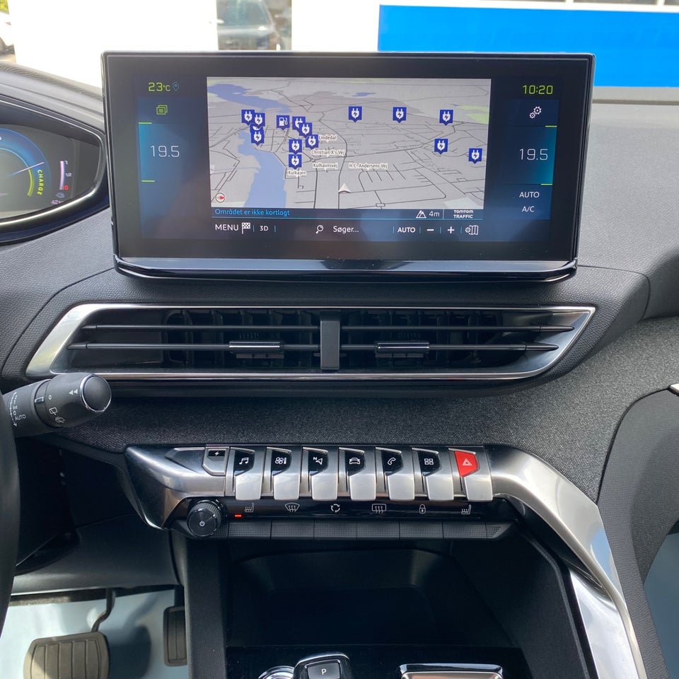 Peugeot 3008 1,6 Hybrid Allure EAT8 5d