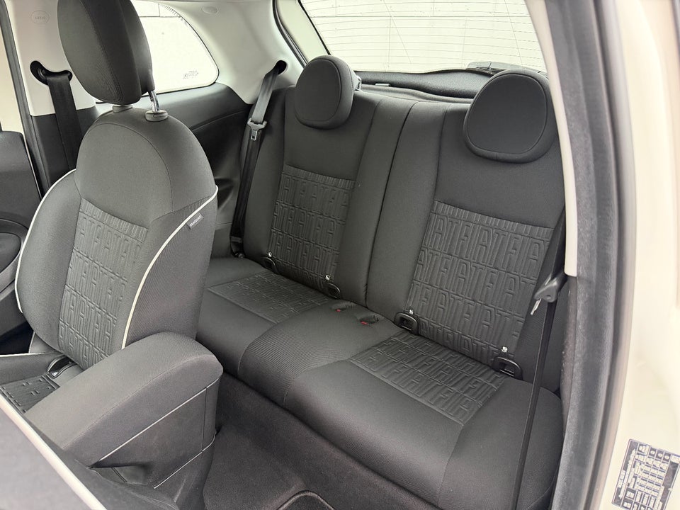 Fiat 500e 42 Icon 3d