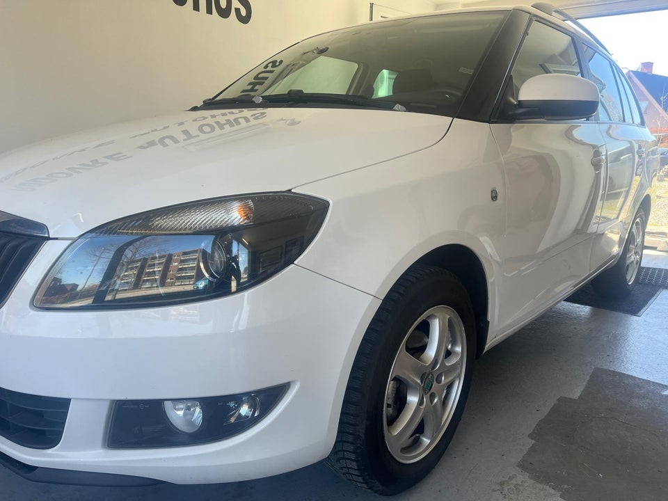 Skoda Fabia 1,2 12V Ambition Combi 5d