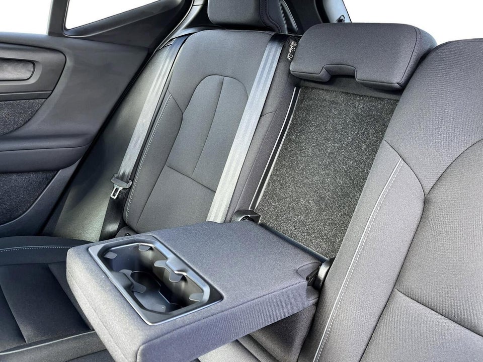 Volvo EX40 Extended Range Core 5d