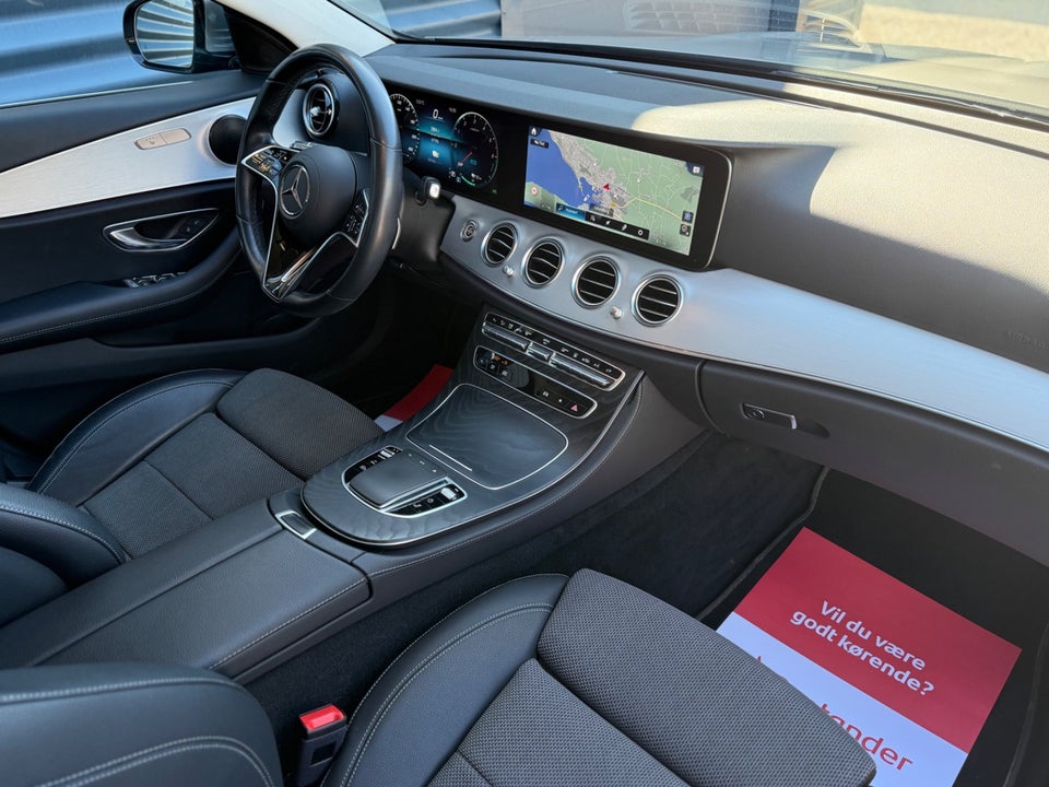 Mercedes E300 de 2,0 Avantgarde stc. aut. 4Matic 5d