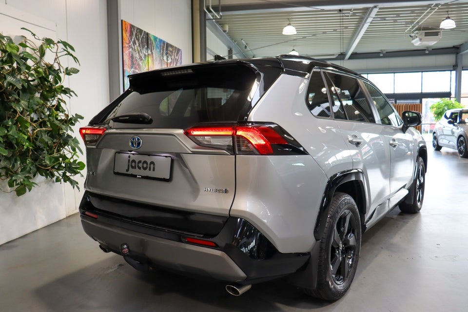 Toyota RAV4 2,5 Hybrid H3 Style MDS 5d