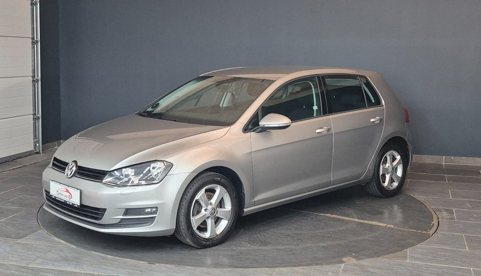 VW Golf VII 1,4 TSi 122 Trendline DSG BMT 5d