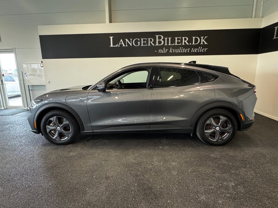 Ford Mustang Mach-E 68 Standard Range 5d