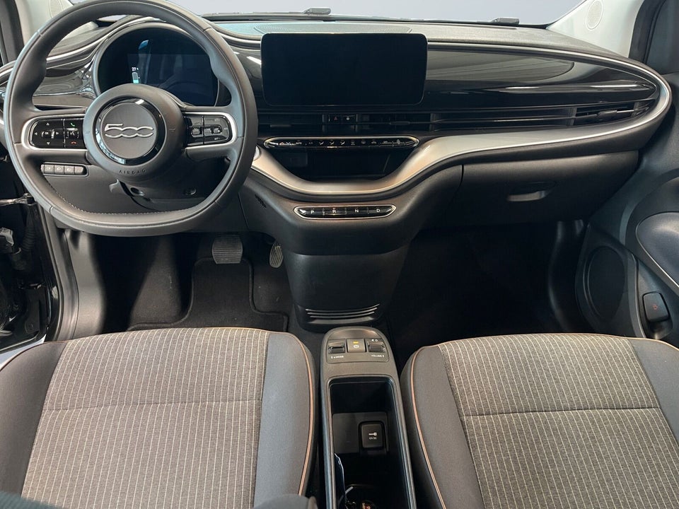 Fiat 500e 42 Icon 3d