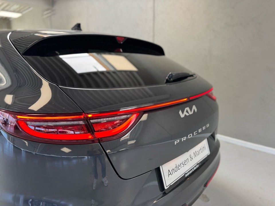 Kia ProCeed 1,6 T-GDi GT DCT 5d