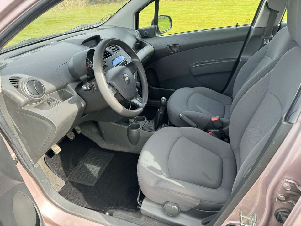Chevrolet Spark 1,0 LS 5d
