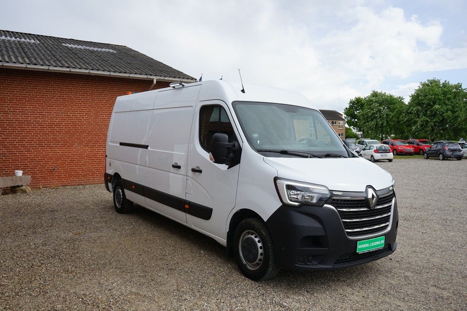 Renault Master IV T35 2,3 dCi 150 L3H2 Kassevogn