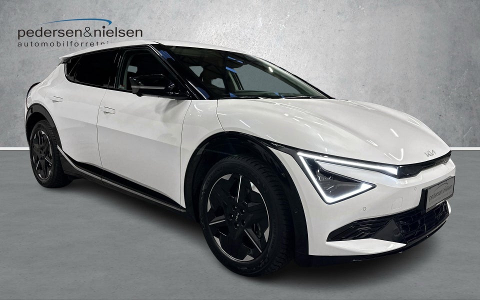 Kia EV6 84 Long Range Upgrade 5d