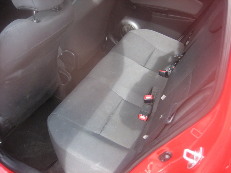 Toyota Yaris 1,0 VVT-i T1 Style 5d