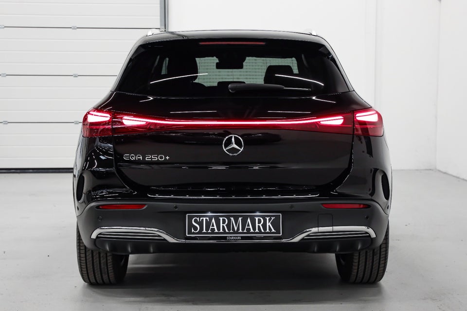 Mercedes EQA250+ AMG Advance 5d