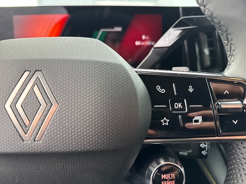 Renault Megane E-Tech 60 Iconic 5d