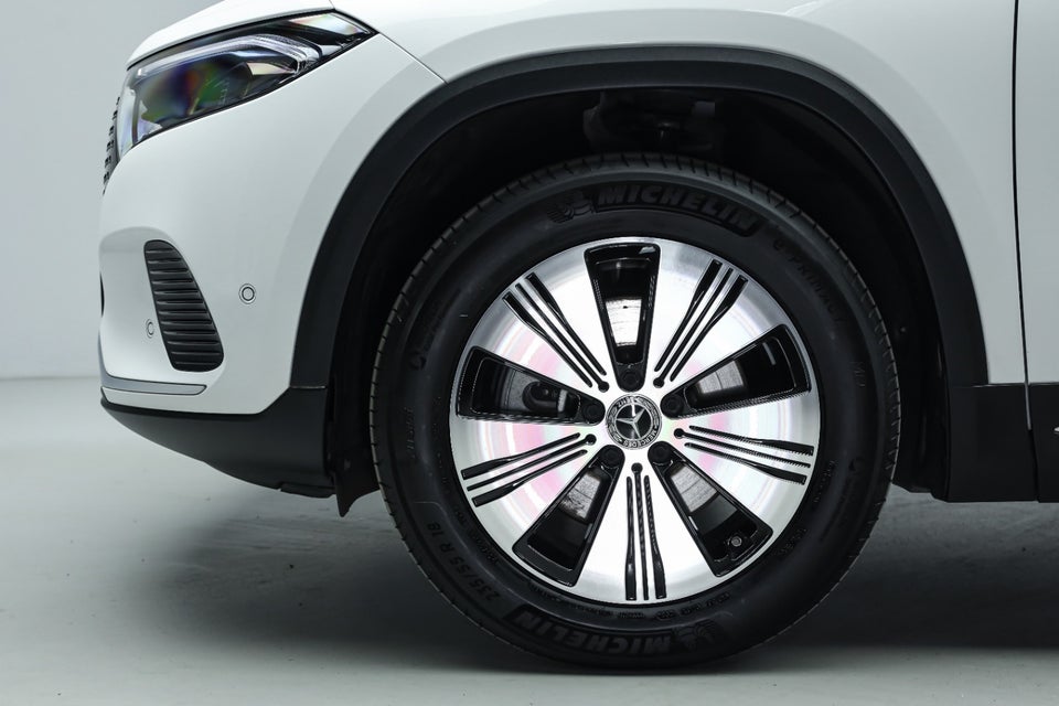 Mercedes EQA350 Progressive 4Matic 5d