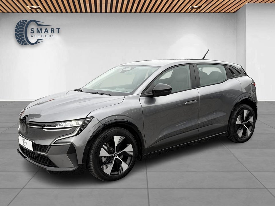 Renault Megane E-Tech 60 Equilibre 5d