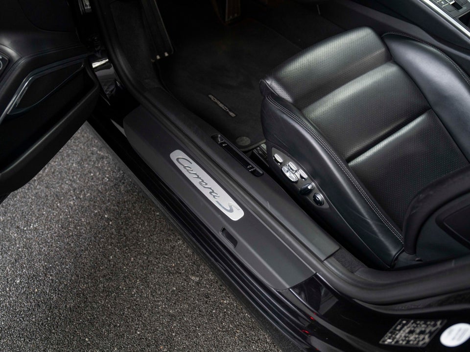 Porsche 911 Carrera S 3,8 Cabriolet PDK 2d
