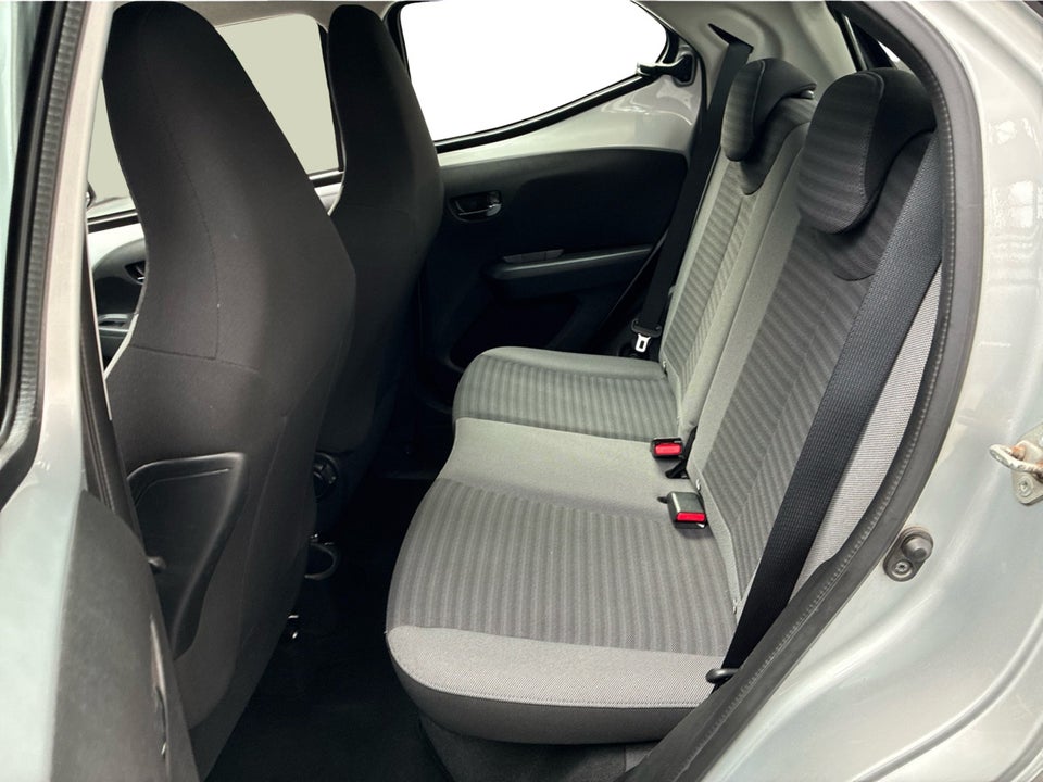 Toyota Aygo 1,0 VVT-i x 5d