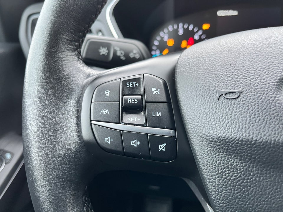 Ford Kuga 1,5 EcoBlue Titanium aut. Van 5d