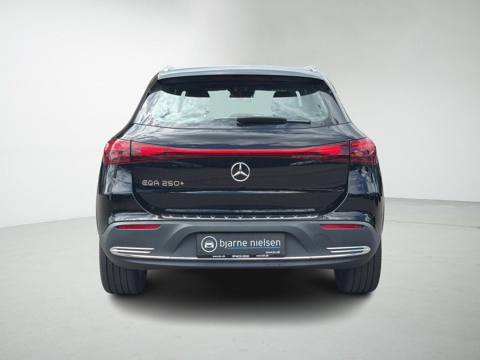 Mercedes EQA250+ Progressive 5d