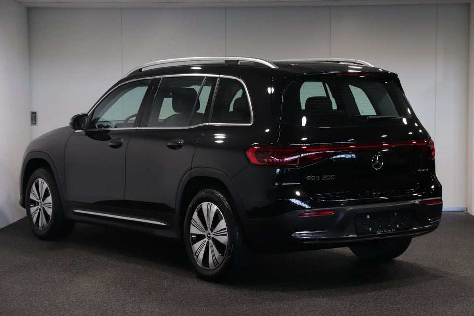 Mercedes EQB300 Progressive 4Matic 5d