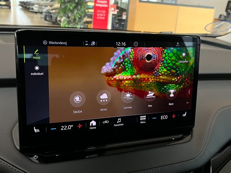 Skoda Enyaq 80 iV Suite 5d