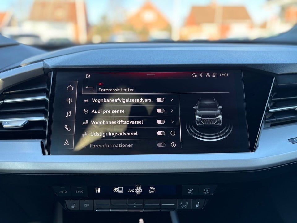 Audi Q4 e-tron 40 Advanced 5d