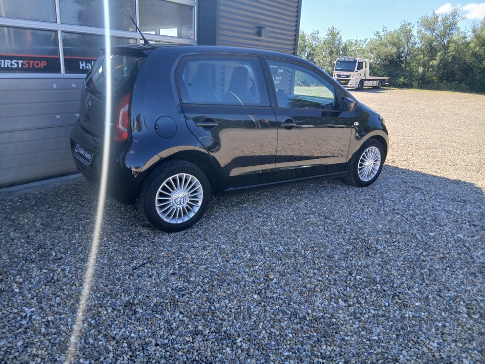 VW Up! 1,0 60 High Up! BMT 5d