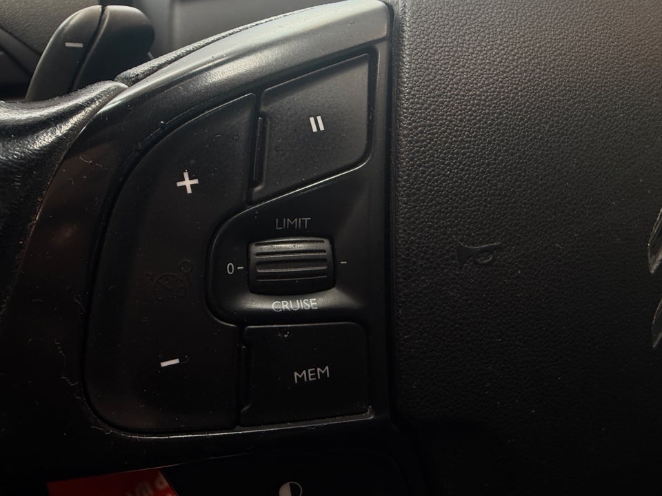 Citroën Grand C4 Picasso 1,6 BlueHDi 120 Intensive EAT6 7prs 5d