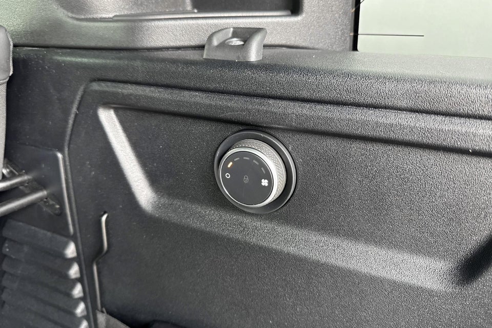 Land Rover Defender 110 3,0 P400 X-Dynamic HSE aut. 5d