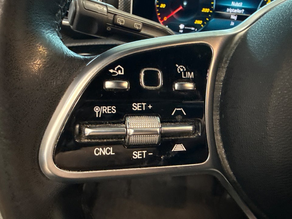 Mercedes A200 1,3 Style aut. 5d